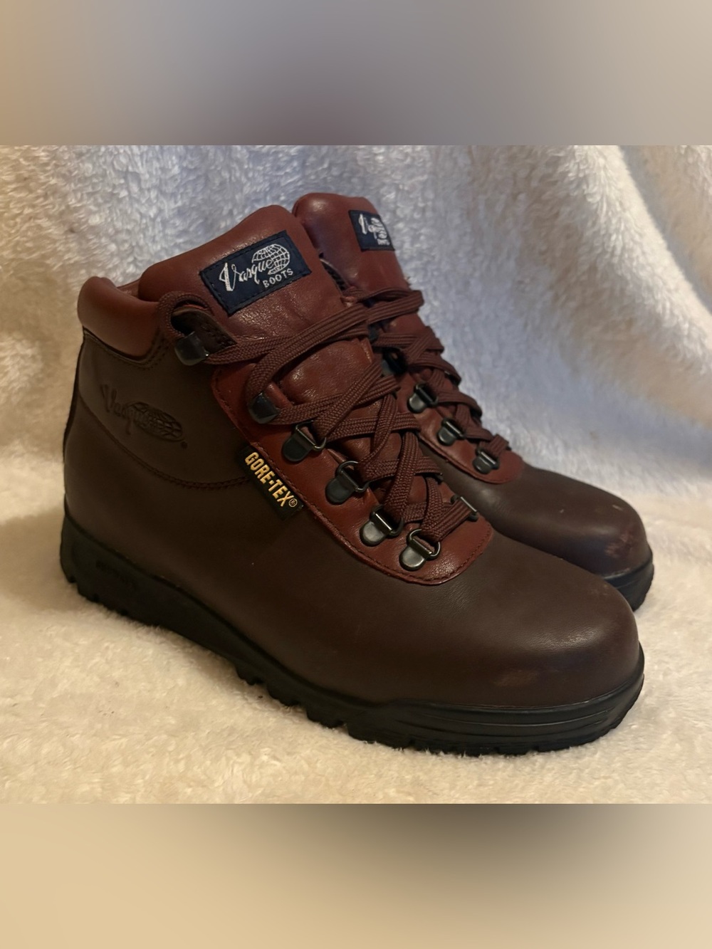 Vasque Skywalk Womens Sz 7.5 M Gore-Tex Hiking Outdoor Leather Boots Burgundy